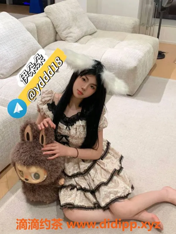 厦门楼凤-厦湖里区伊朵朵，160身高，45体重，共浴服务