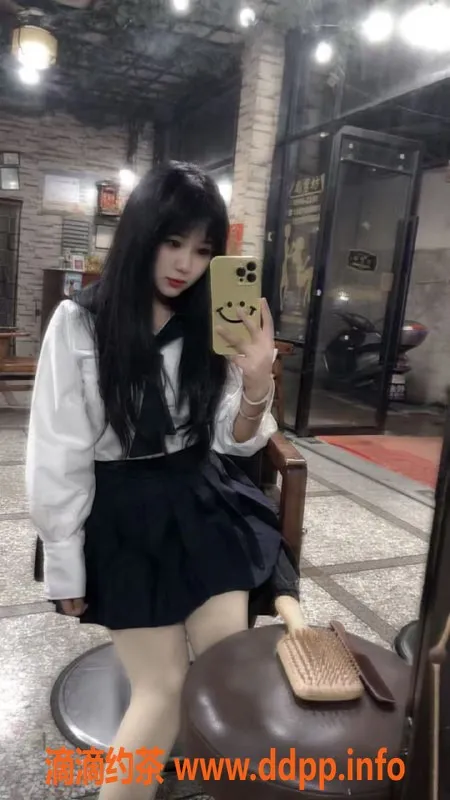 东莞楼凤-清纯可人，26岁高挑妹子，服务优质