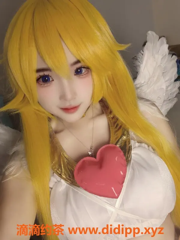 广州楼凤-天河嫩妹小葡萄，20P超值服务等你来尝试！