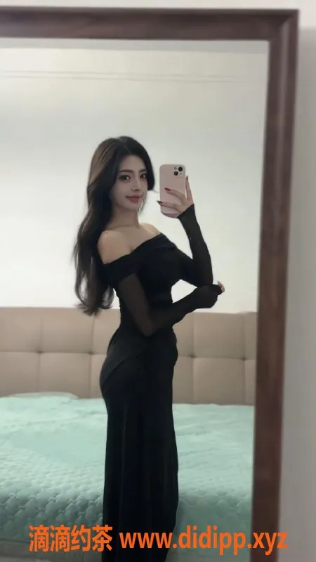 广州楼凤-天河御姐张诗曼，25PP夜课服务