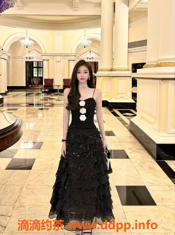 广州楼凤-广州荔湾思思，停车800起，媚惑蛇吻等你来体验