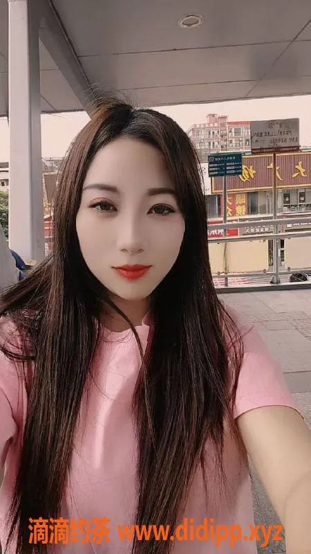 广州楼凤-天河小夕，500元体验人妻魅力