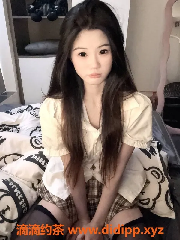 广州楼凤-番禺嫩妹小诺，700元私密服务，视频验证