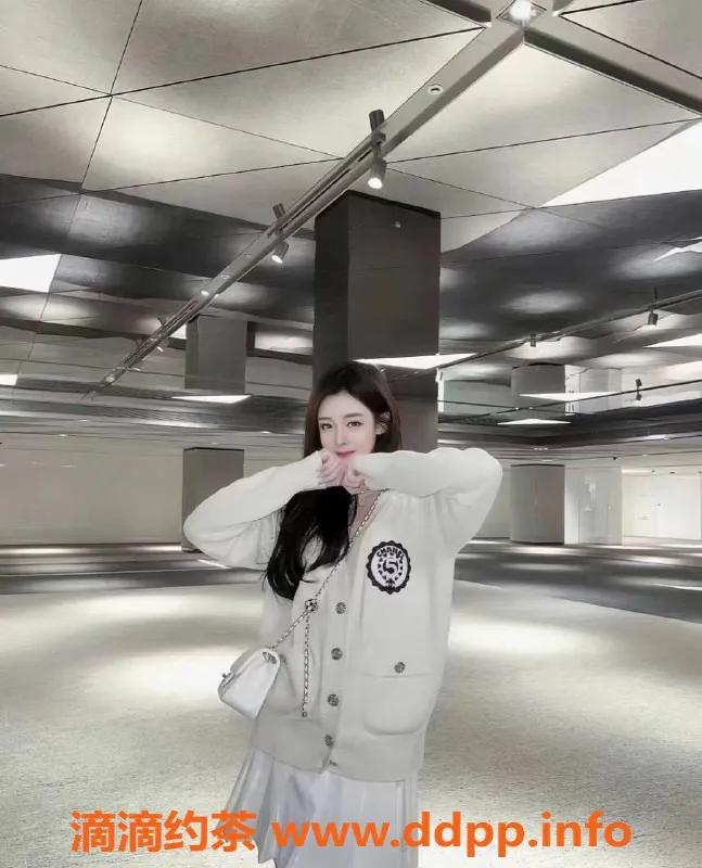 西安楼凤-雁塔半岛茶 7p/12pp 视频验证可约