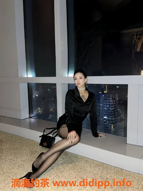 广州楼凤-天河御姐娜若依，13P等你来体验！