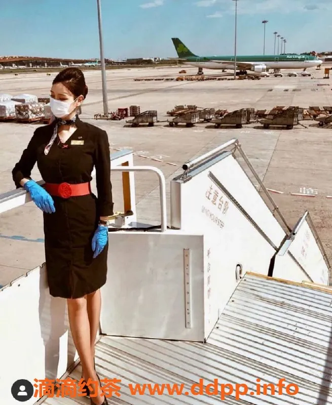 深圳楼凤-深圳南山新人楼凤，800元起，期待你的来访！