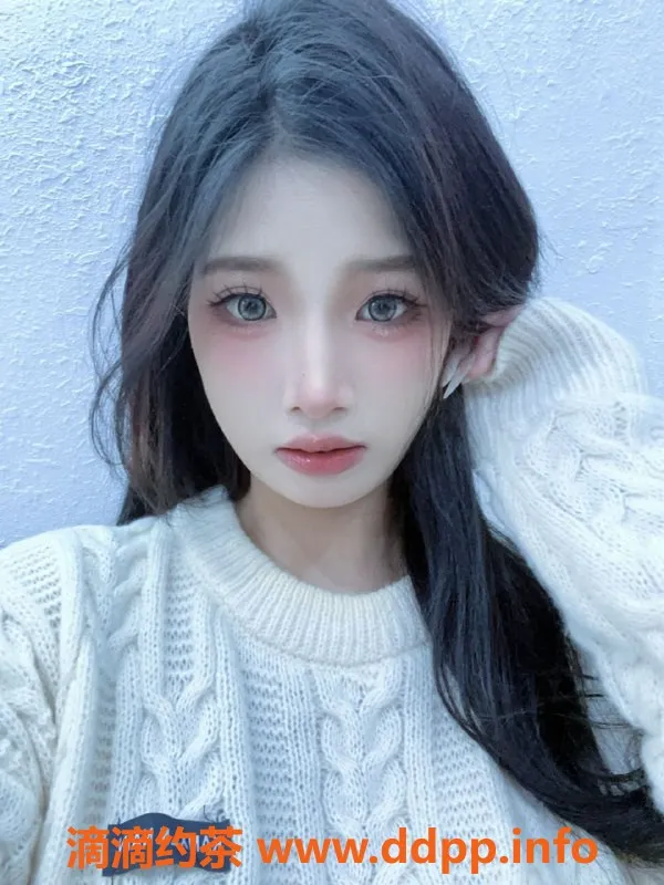 成都楼凤-锦江区结衣，嫩妹车6P，身材哇塞，收费10pp