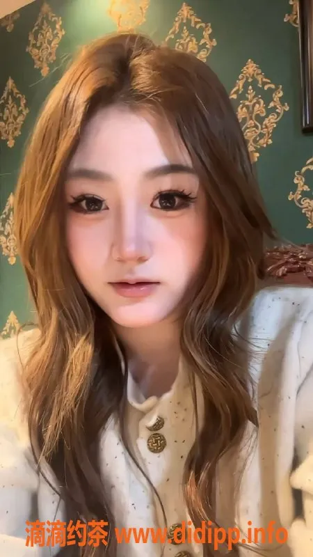 郑州楼凤资源信息,金水区19岁软软，162cm身高，50kg，6元起服务