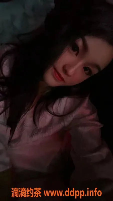 西安楼凤-雁塔露露，价格6p/9pp，视频验证女神