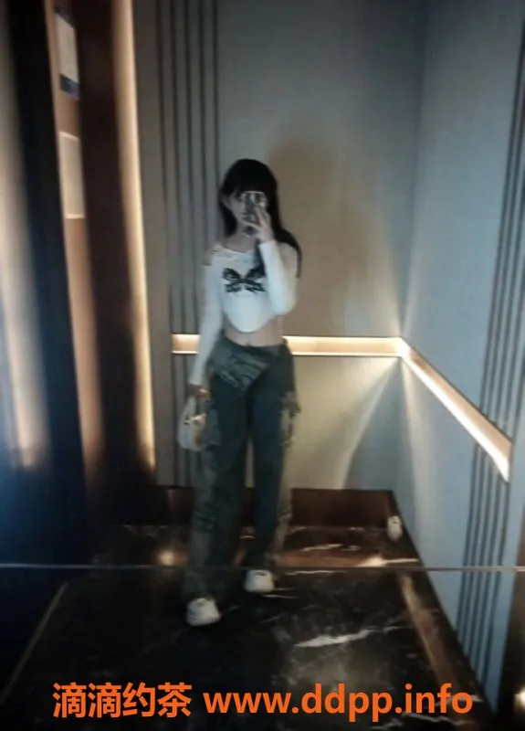 西安楼凤-雁塔小涵：视频验证，值得信赖的服务