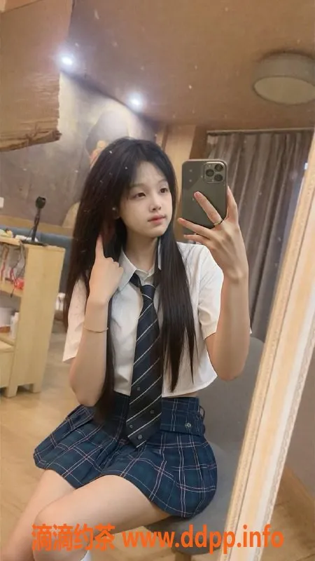 成都楼凤-成华区小琳，身高170，胸围B，态度很好