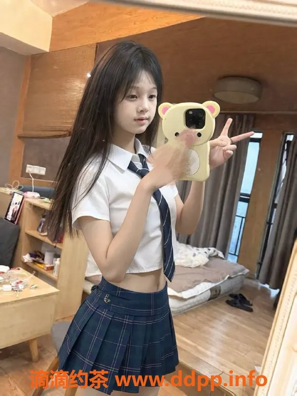 成都楼凤-成华区小琳，身高170，胸围B，态度很好