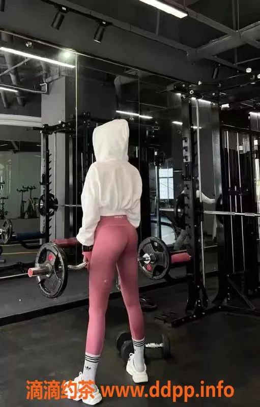 西安楼凤-西安苍老师，兼职小少妇，8p/12pp出售