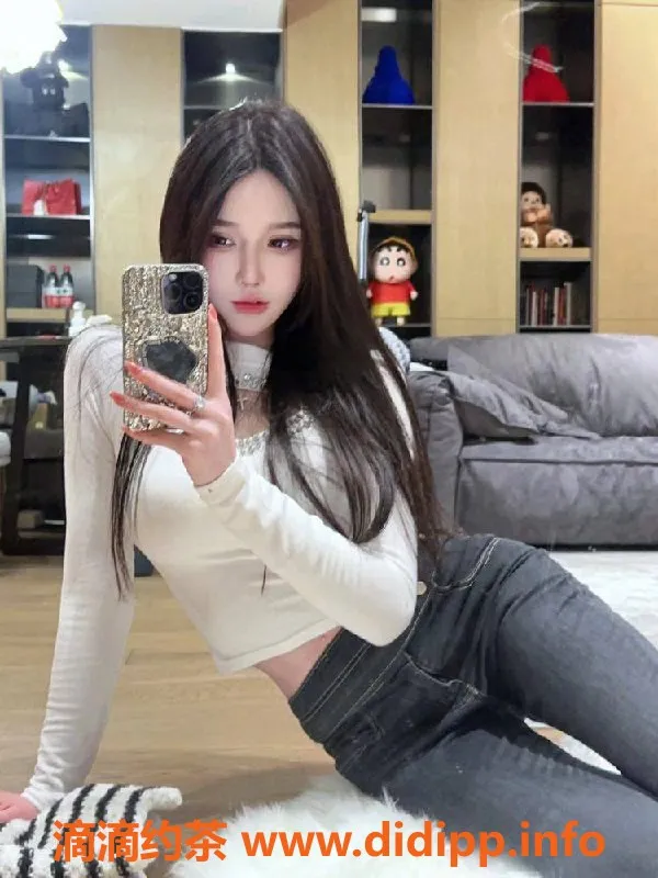 西安上门服务-艾玛（Emma）迪士尼 168高颜值清纯妹子