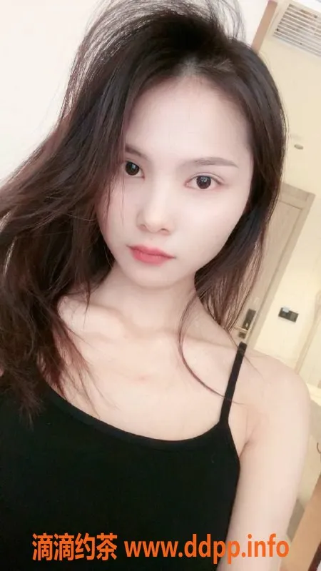 广州楼凤-天河小吖，优质洗吹做已视频验证