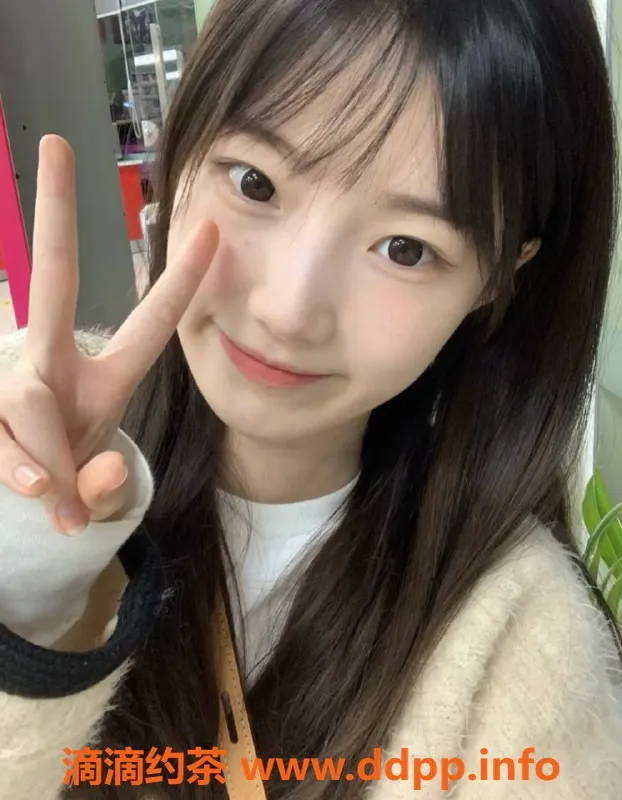 杭州楼凤资源信息,19岁小露，拱墅区上门服务，陪浴诱惑