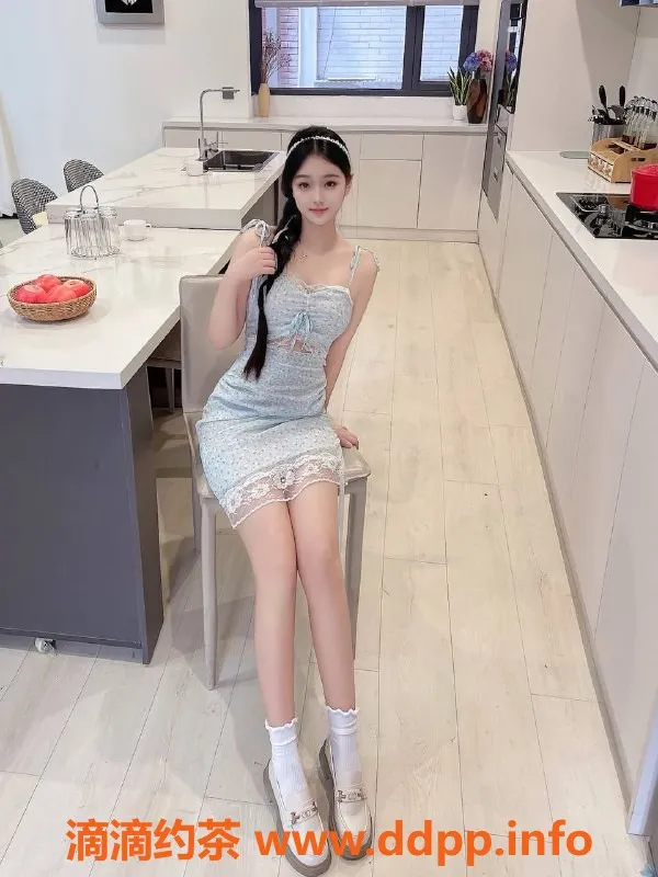 福州楼凤-台江区小青菜，159身高42.5斤，800元起！