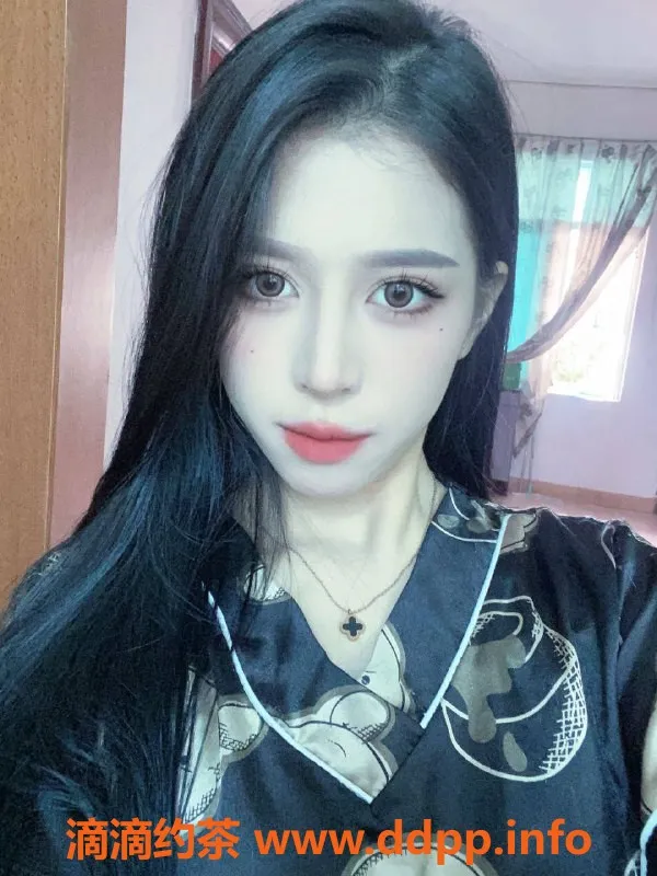 广州楼凤-番禺婷婷，御姐风情，1800pp舌吻服务！