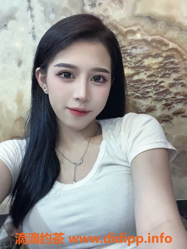 广州楼凤-番禺婷婷，御姐风情，1800pp舌吻服务！