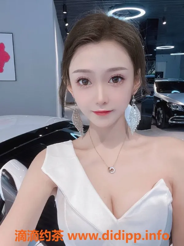 广州楼凤-天河御姐夏天，10P鸳鸯浴体验超棒！