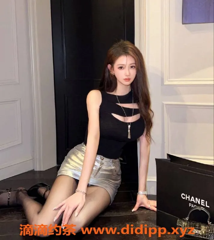 上海楼凤-黄浦伊伊子拍卖，福利价超值体验！