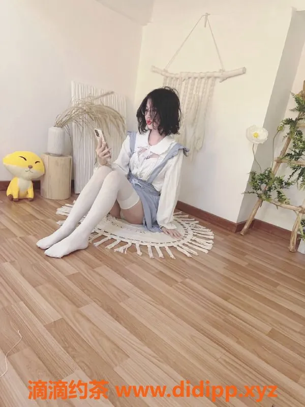 广州楼凤资源信息,天河嫩妹贝贝，12P夜课等你来体验！