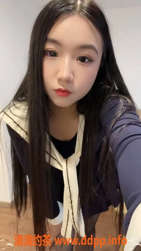 广州楼凤-番禺小慧嫩妹，600元舌吻P服务