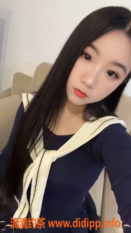 广州楼凤资源信息,番禺小慧嫩妹，600元舌吻P服务