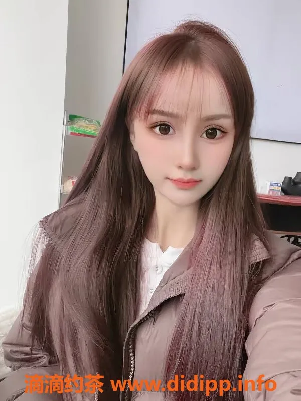 广州楼凤-天河嫩妹梦依，700元视频验证服务