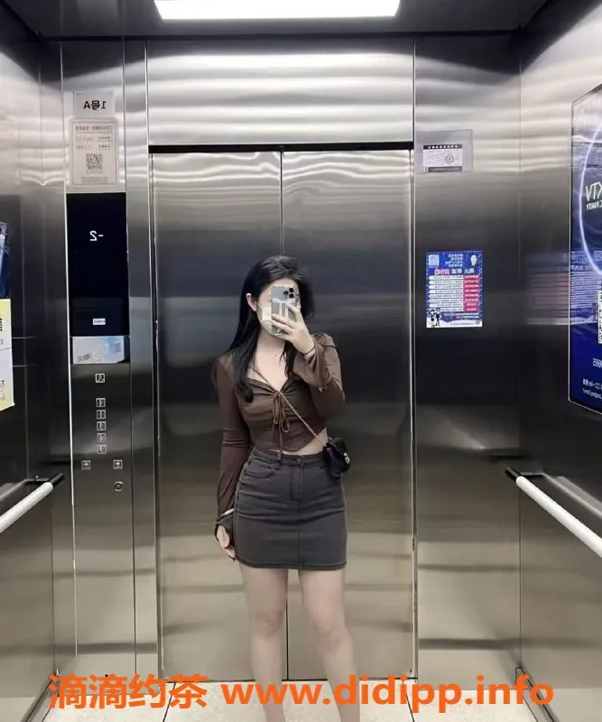 广州楼凤-白云初下海悠悠，24岁168cm热情服务