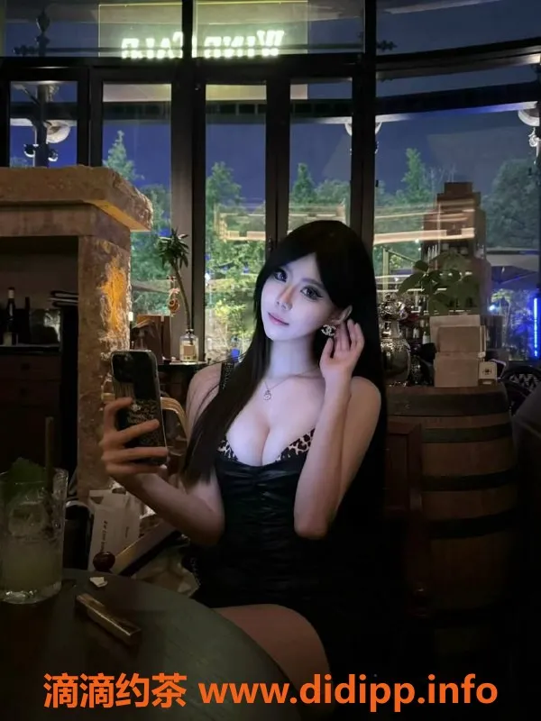 深圳楼凤资源信息,南山兔兔学姐，服务超赞！