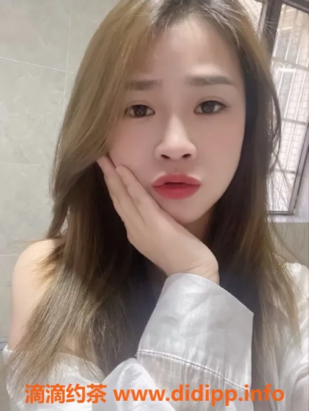 太原楼凤-温柔可人小雅，身高165，价格合理