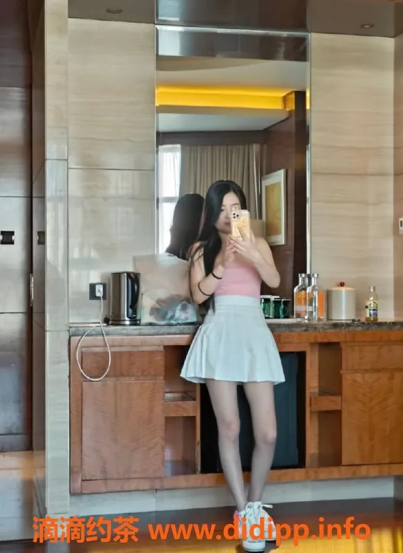 太原楼凤-万柏林区佳佳，修车费用仅600p