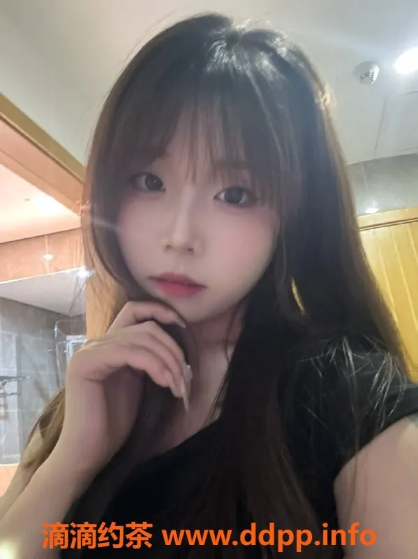 杭州楼凤-上城嫩妹饭饭，1000元体验舌吻与69