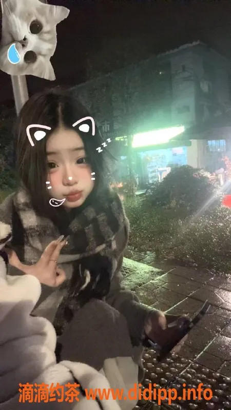 杭州楼凤-上城嫩妹辛儿，800元/次，互动超赞！