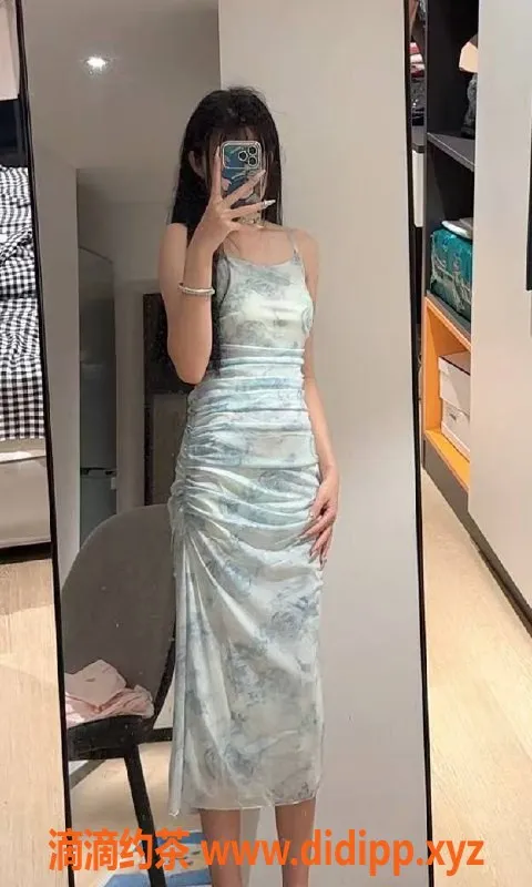 杭州楼凤资源信息,余杭嫩妹小雨，800元享受陪浴服务