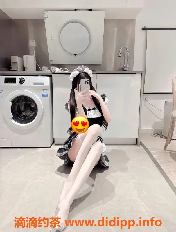 杭州楼凤-上城妮妮，1200元陪浴+舌吻服务