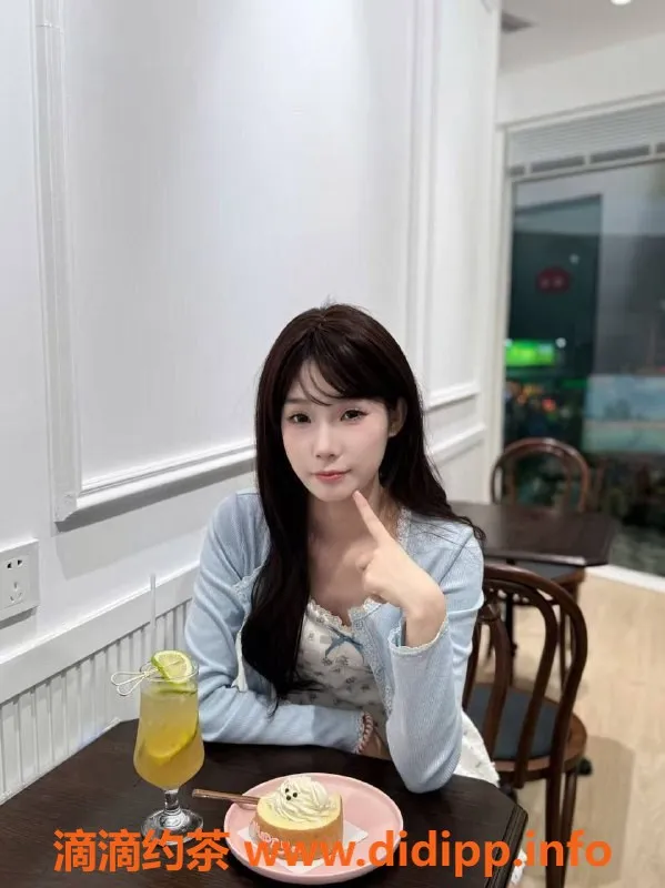 东莞楼凤-东城薇薇，PP仅需1200，欢迎体验！