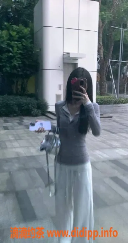 杭州楼凤-滨江小琪，95元玩半套，值得一试！