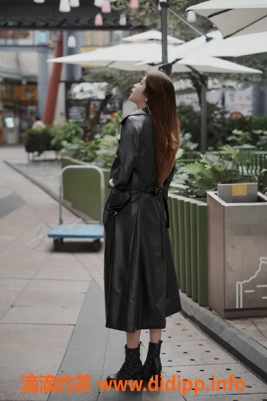 厦门楼凤资源信息,海沧区依依，电报老师来陪伴