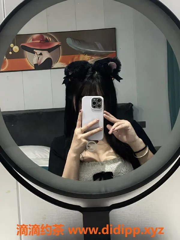 东莞楼凤资源信息,双向机器人服务，随时沟通更便利