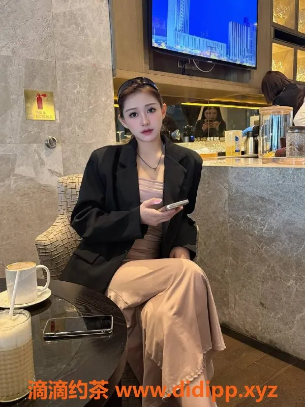 广州楼凤-广州天河#XiaTian，课费1000p起体验优质服务