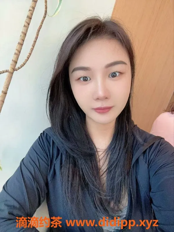 广州楼凤-天河御姐新子，6P带你体验舌吻之夜