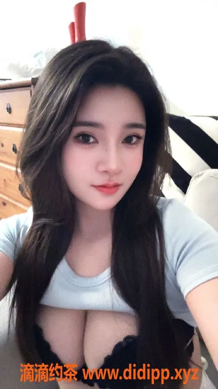 广州楼凤-天河御姐若希，课费700p，1200pp