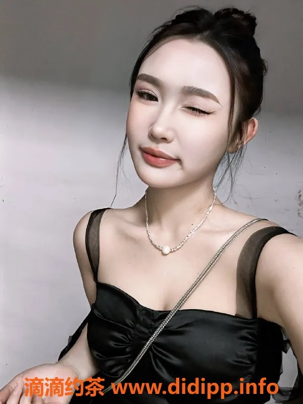 杭州楼凤-上城苏冰婷，800元御姐等你来撩！