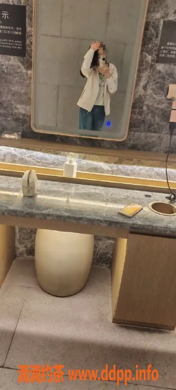 郑州楼凤资源信息,郑州金水区28岁瑜伽少妇，超值全套服务