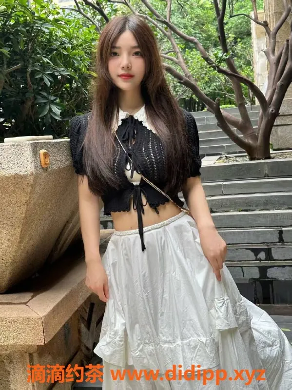 深圳楼凤-南山琳儿，21岁165cm，800元体验45分钟热情服务