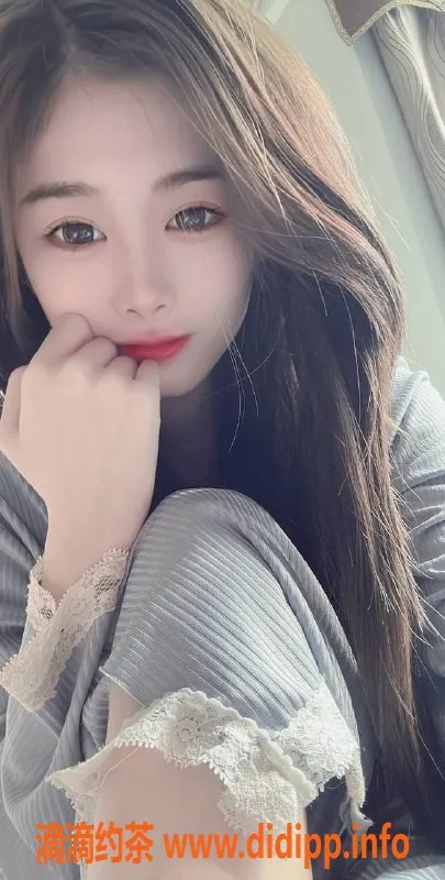 深圳楼凤资源信息,龙华七七老师，千元互动调情，长腿嫩妹