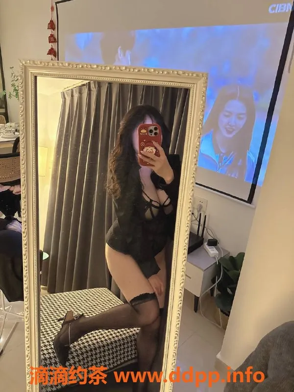 广州楼凤-海珠御姐刘妤淇，超大胸体验，7P价位