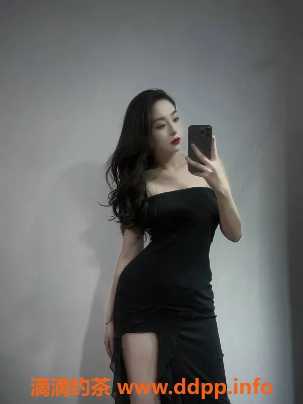 广州楼凤-天河婷婷：大胸御姐，17P服务等你体验